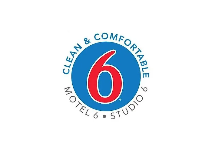 Premier Hotels Near Beachland Ballroom in Cleveland