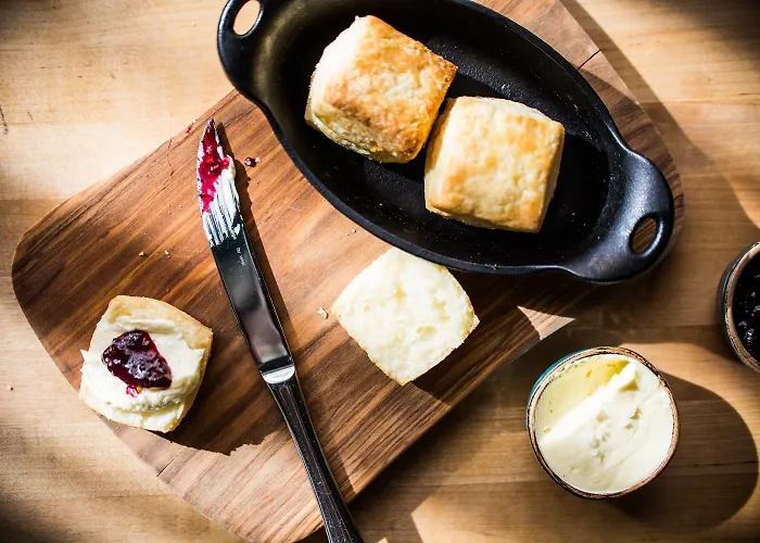 Top Hotels Near Downtown Nashville for Visitors