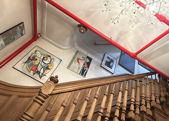 Affordable Hotels in Manhattan's Vibrant Heart