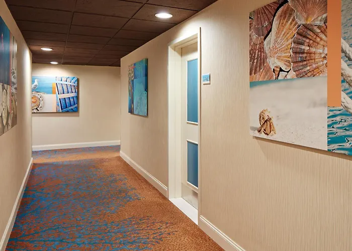 Top Groupon Hotel Deals in San Diego